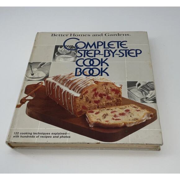 Better Homes & Gardens Complete Step-By-Step Cook Book (FIRST EDITION 1978) - Picture 1 of 5
